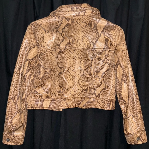 Anthropologie Current Air Python Print Textured CroppedTrucker Jacket - Size XS - Picture 2 of 3